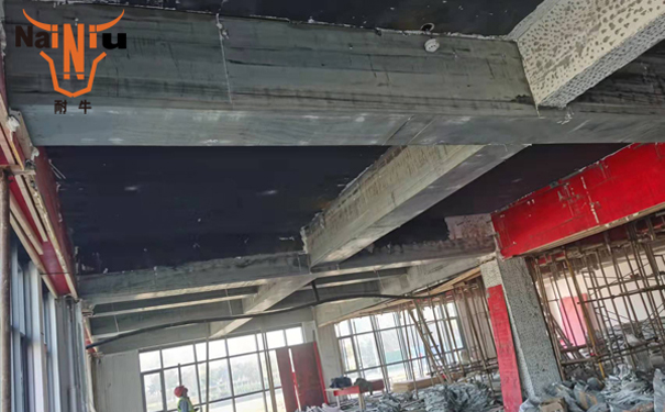 ��ʱ�����������ǲ��ۺ����޲�ɰ�������ŵ�Ͳ�Ʒ�ص�